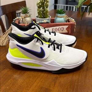 Nike Men's White and Black Athletic Shoes with Neon Accents